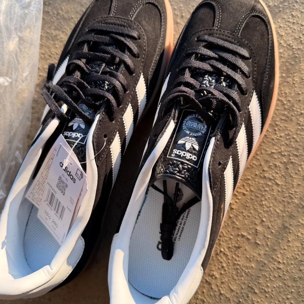 Adidas Samba OG Black White Gum Sole Mens UK 10.5 US 11.5 New With Tags